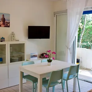Antonietta 3, Tra Pineta E Mare Apartment Bibione