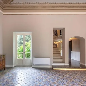 Palazzo De Gregorio Apartment